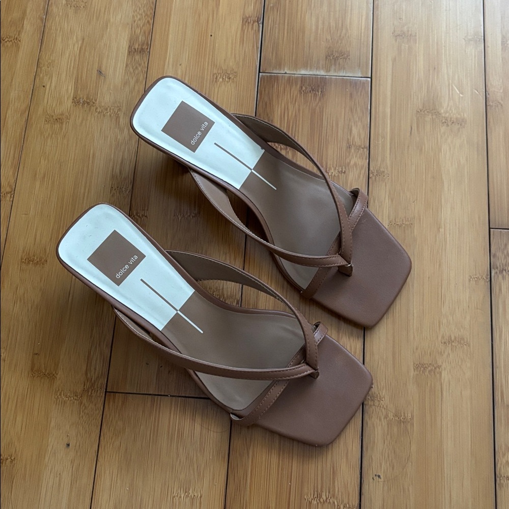 Dolce Vita Tan Women's Sandals